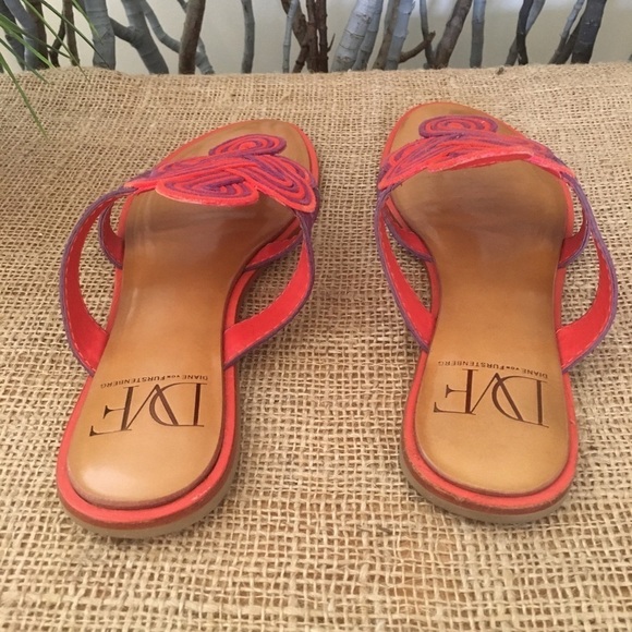 Diane Von Furstenberg Thong Woven Purple Red Sandals Size 6 - Picture 5 of 8
